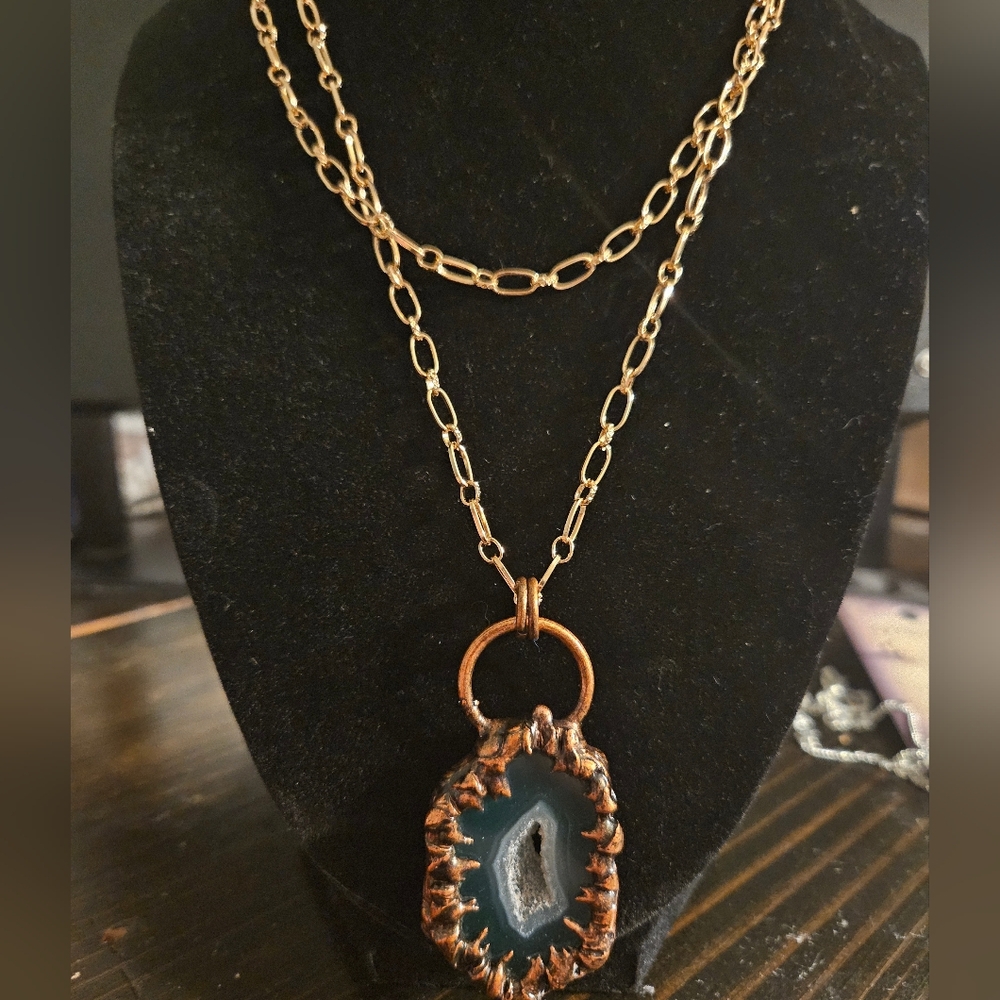 Gold Chain Necklace with Blue Geode Pendant